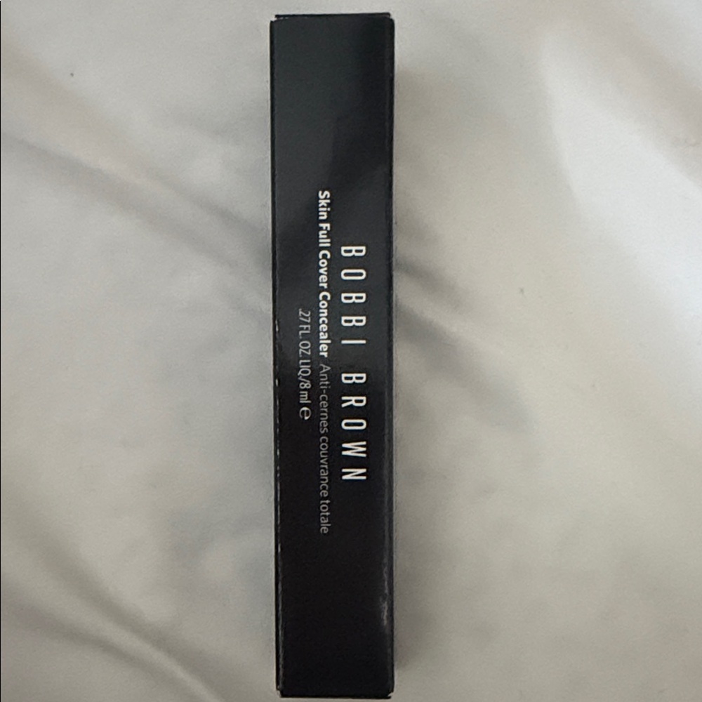 Bobbi Brown Concealer in Elegant Black
